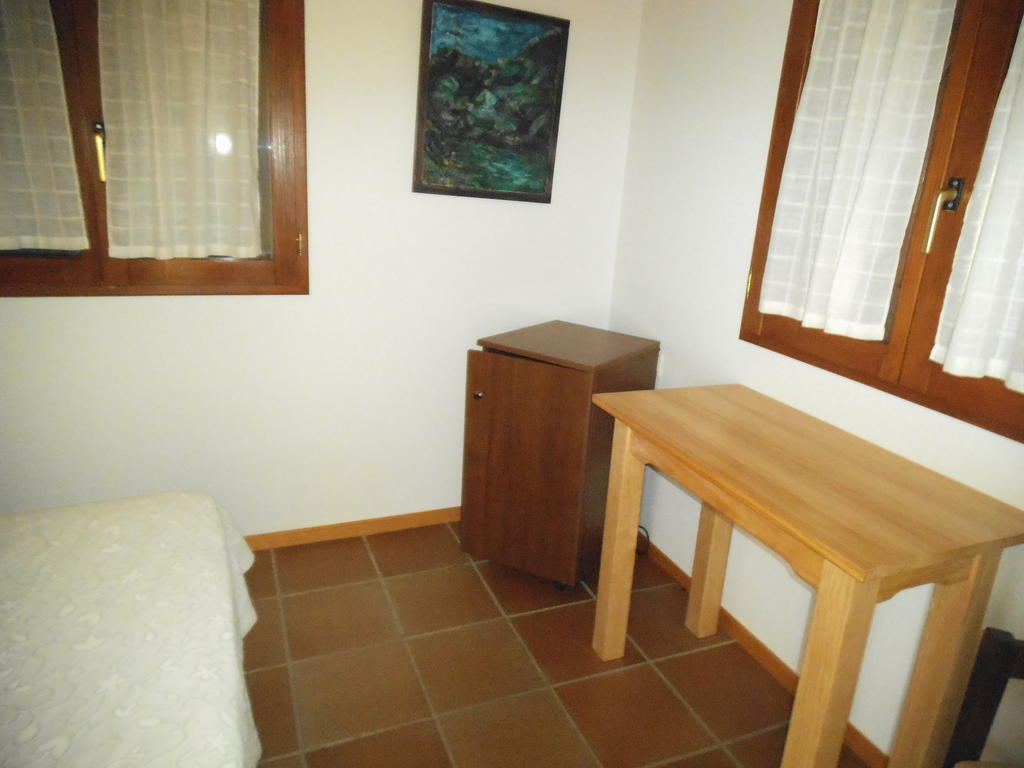 La Cerca Del Alcornoque Guest House Casas de Belvis Cameră foto